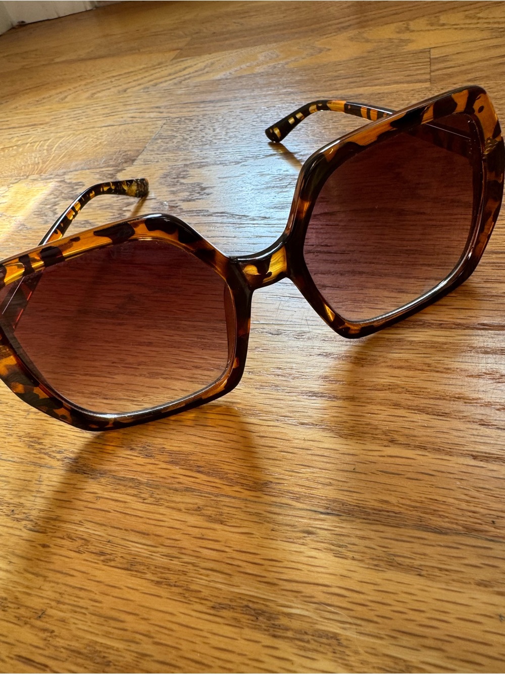 Tortoiseshell Oversized Square Women's Sunglasses - Brown Lenses